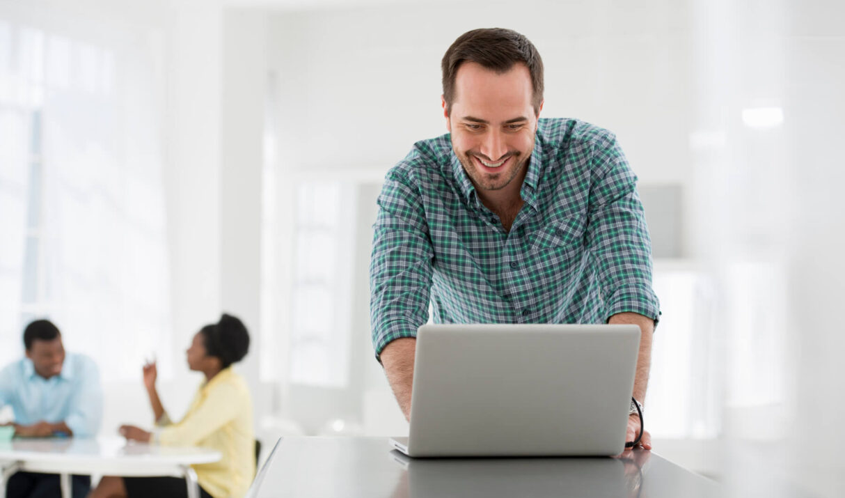 How React is Transforming The Web and Mobile Development